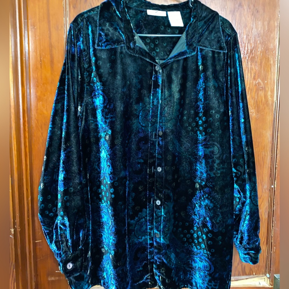 VINTAGE White Stag button down